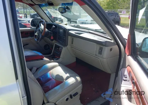 2004 Cadillac Escalade Ext Standard z USA, uszkodzony, nr VIN 3GYEK62N34G304883